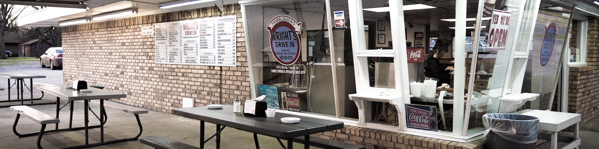 Wright’s Drive In - a classic American diner that transcends time. A must stop in Durant, Oklahoma. #trovember #diners