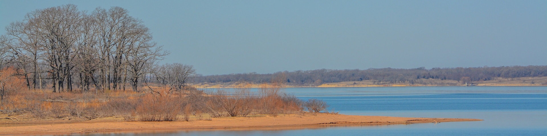 Beautiful view of Lake Texoma's Shoreline in Kingston, Bryon County, Oklahoma