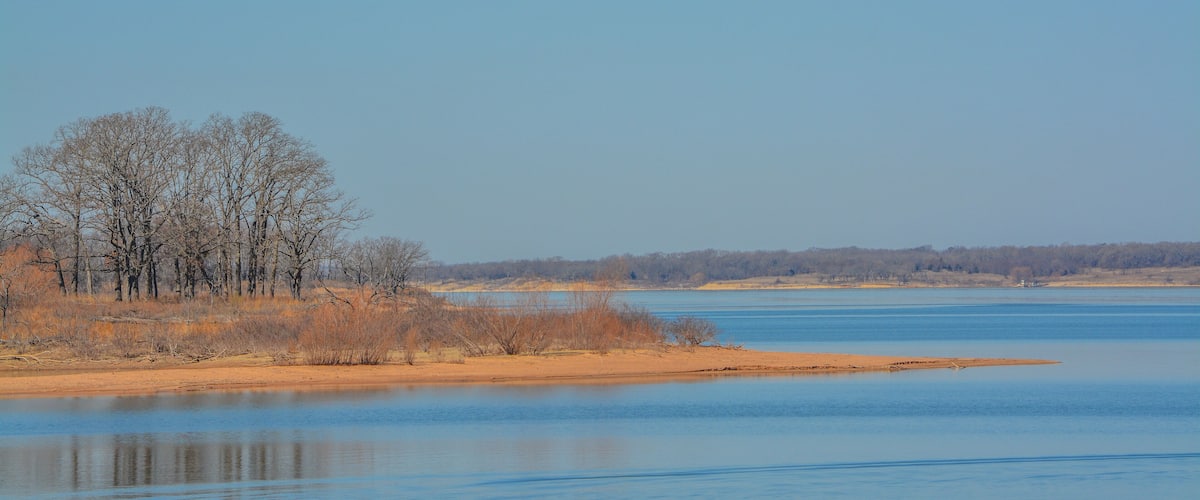 Beautiful view of Lake Texoma's Shoreline in Kingston, Bryon County, Oklahoma