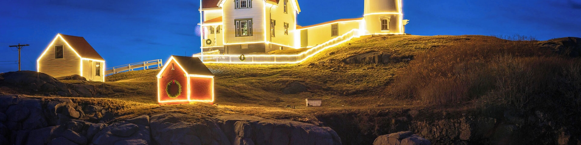 Considered to be the "most photographed" lighthouse, this 41-foot conical tower sits on the summit of Cape Neddick Bubble, a small offshore rocky islet, looking proudly over the Atlantic.
During the Xmas holidays is beautifully decored and its sight is even more impressive. There is a free parking lot at Sohier Park, just in front of the island, but be aware, the weather is bitter cold.
#MyBackyard