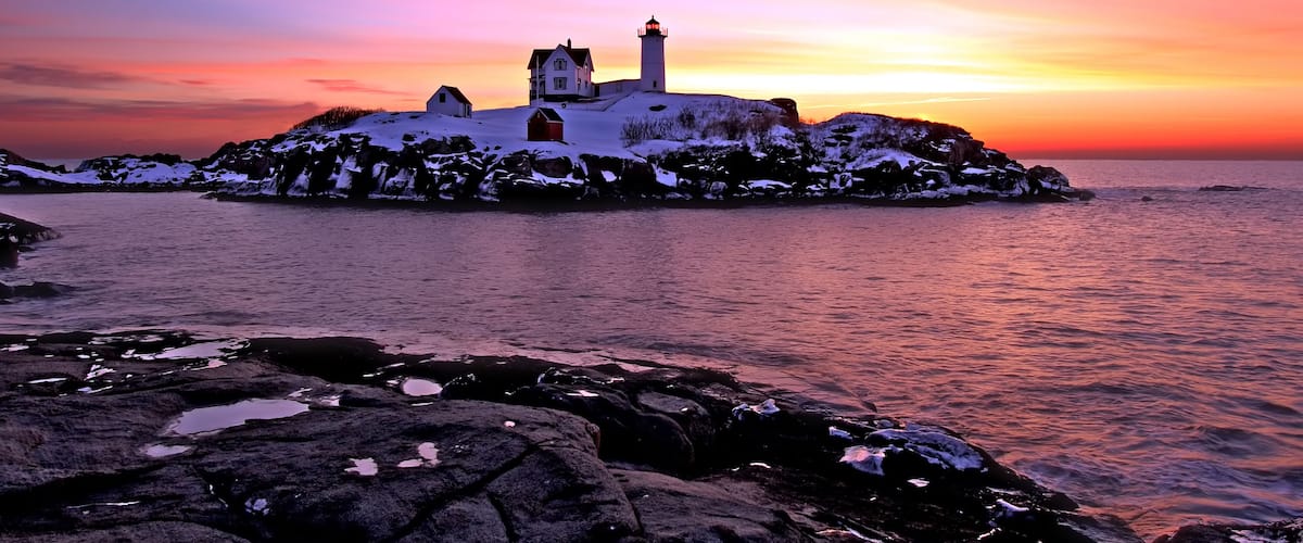 Nubble Lighthouse, Cape Neddick, York Maine