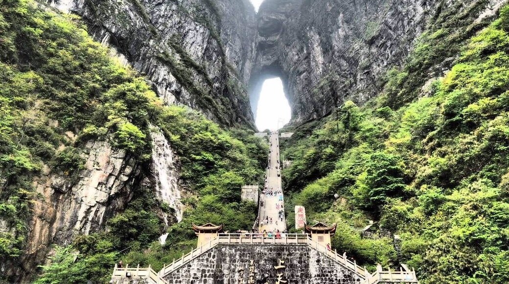 The 'Hole in mountain'