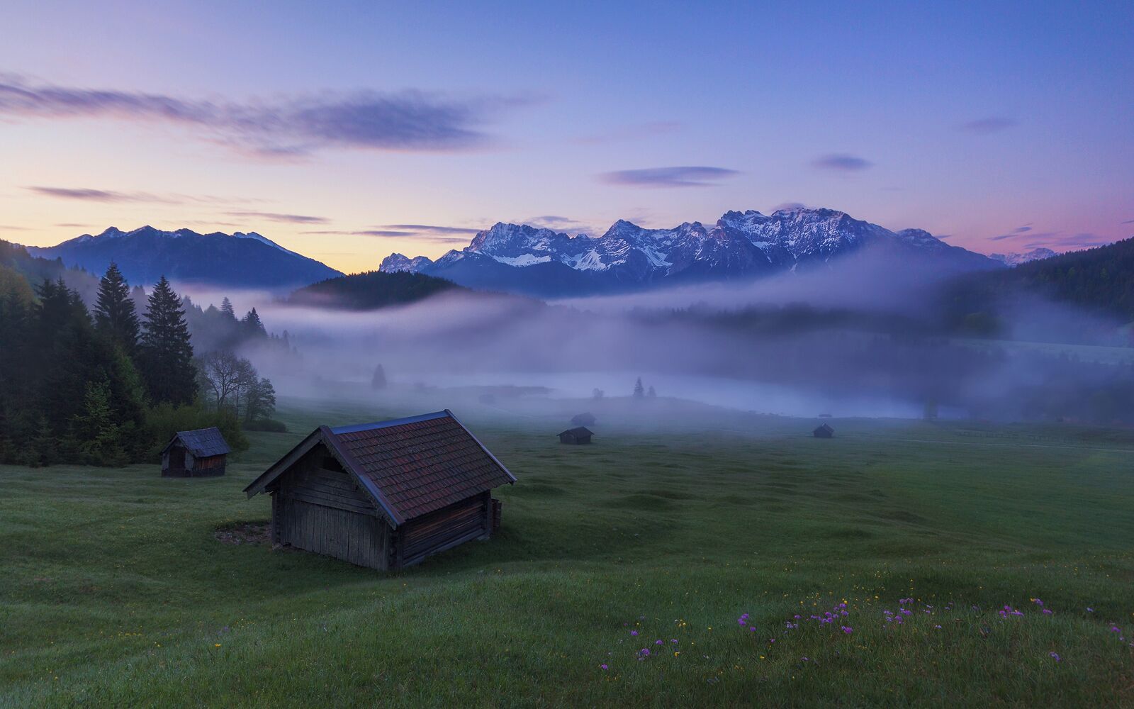 I love the Geroldsee, it's one of the most beautiful places I know. 

Especially in spring it's a perfect spot to enjoy the sunrise. The grass is green again, there are some flowers on the fields, still some snow on the mountains and mostly some fog above the lake.

#SpringFun