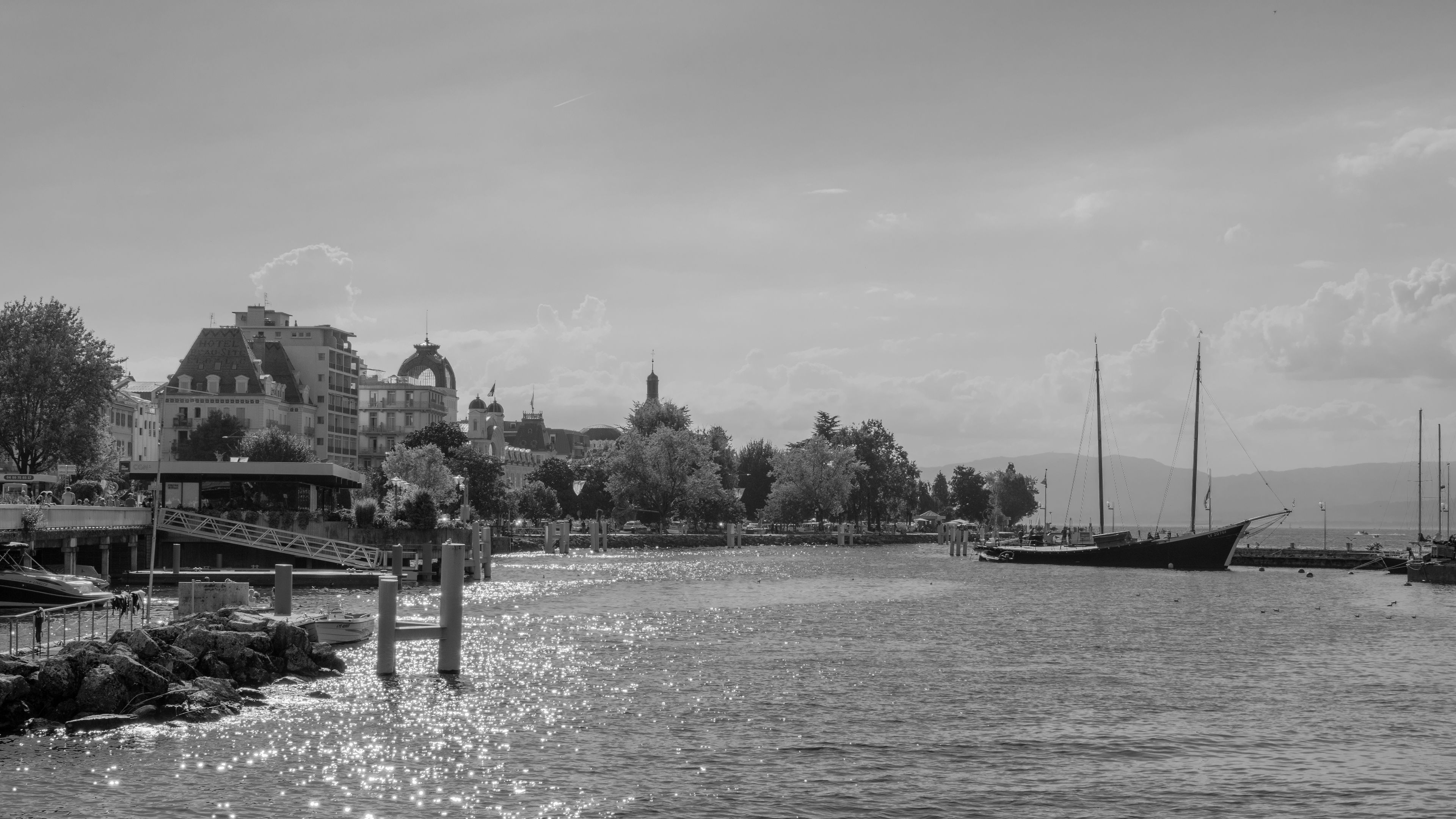 Evian les Bains en noir et blanc