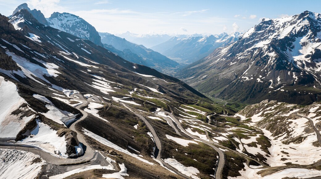 Route du Col du Galibier - Lautaret dans les Alpes, France