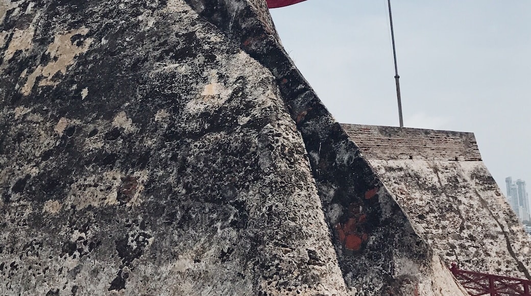 Check out Castillo de San Felipe when in Cartagena. It's a beautiful fort with a lot of history. Plus the view of the city is amazing. #cartagena #lifeatexpedia