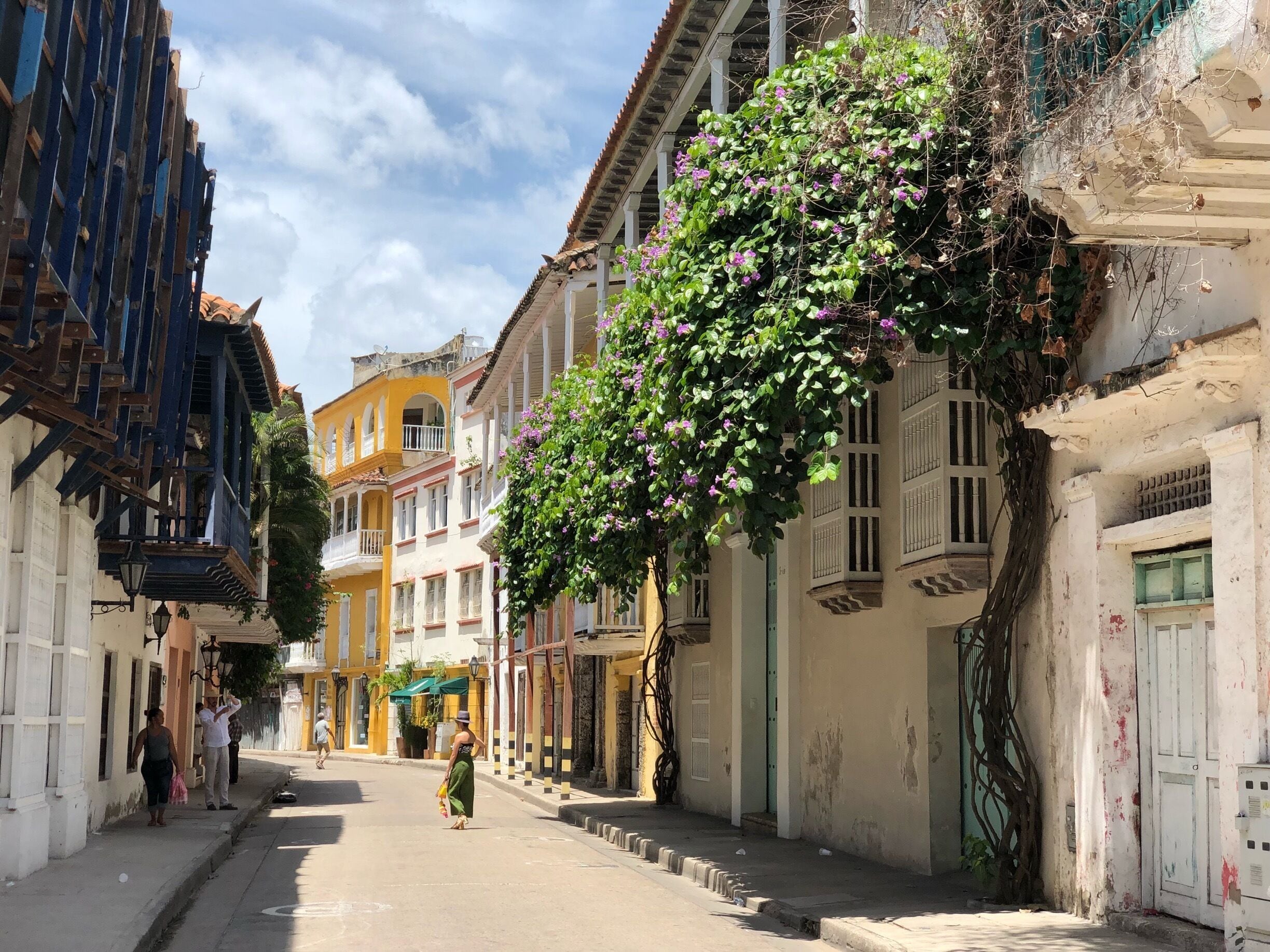 Nice old Spanish buildings here 