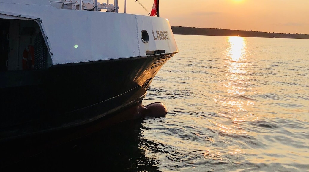 Beautiful sunset ferry ride back home.