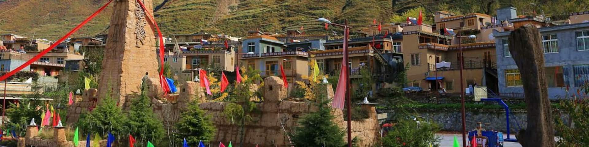 Sichuan #LuboVillage——The largest and oldest Yellow Mud Qiang Village in the world.
https://twitter.com/Beautifulgx