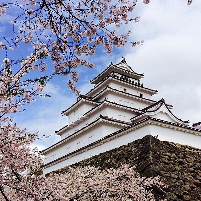 Tsuruga castle in Aizu Wakamatsu, Fukushima prefecture. 

#Japan #Tohoku