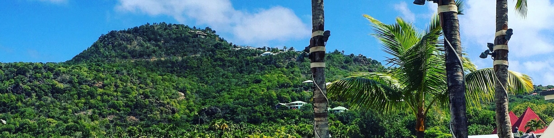 If ever around Eden Rock, make sure you walk all the way up for the best views!