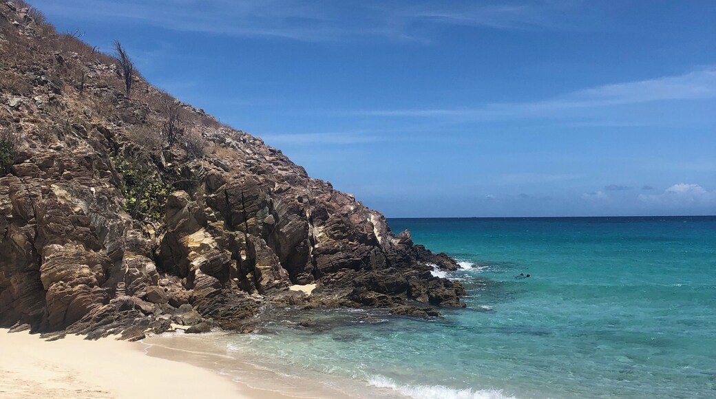 The near end of the beach. So beautiful, and in the off-season, wonderfully quiet.