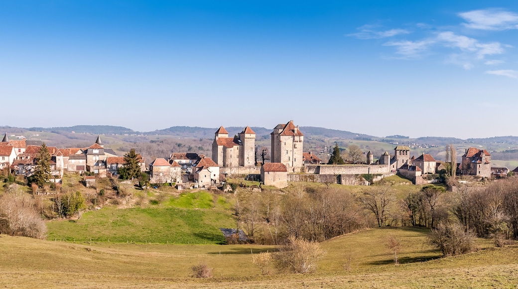 Magnifique Village médiéval de Curemonte, en Corrèze, en Nouvelle-Aquitaine, France