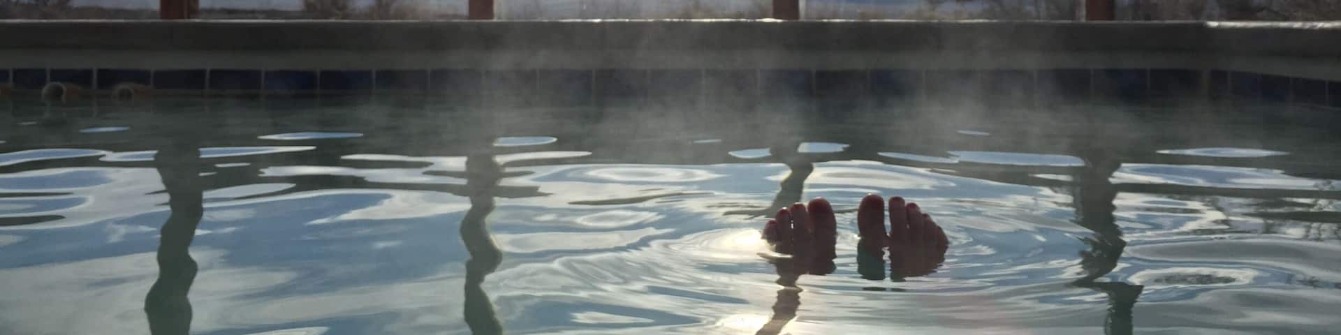 The tubs open at 7:30 am. Perfect for morning light 😊. Only 1 hr from the sand dunes #hotsprings #colorado #coloradical
