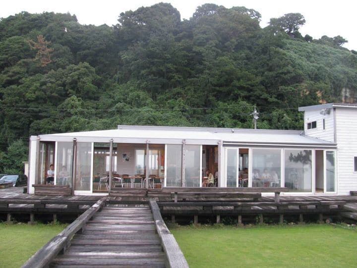 Cafe Mare. Beautiful seaside cafe in Fukui.