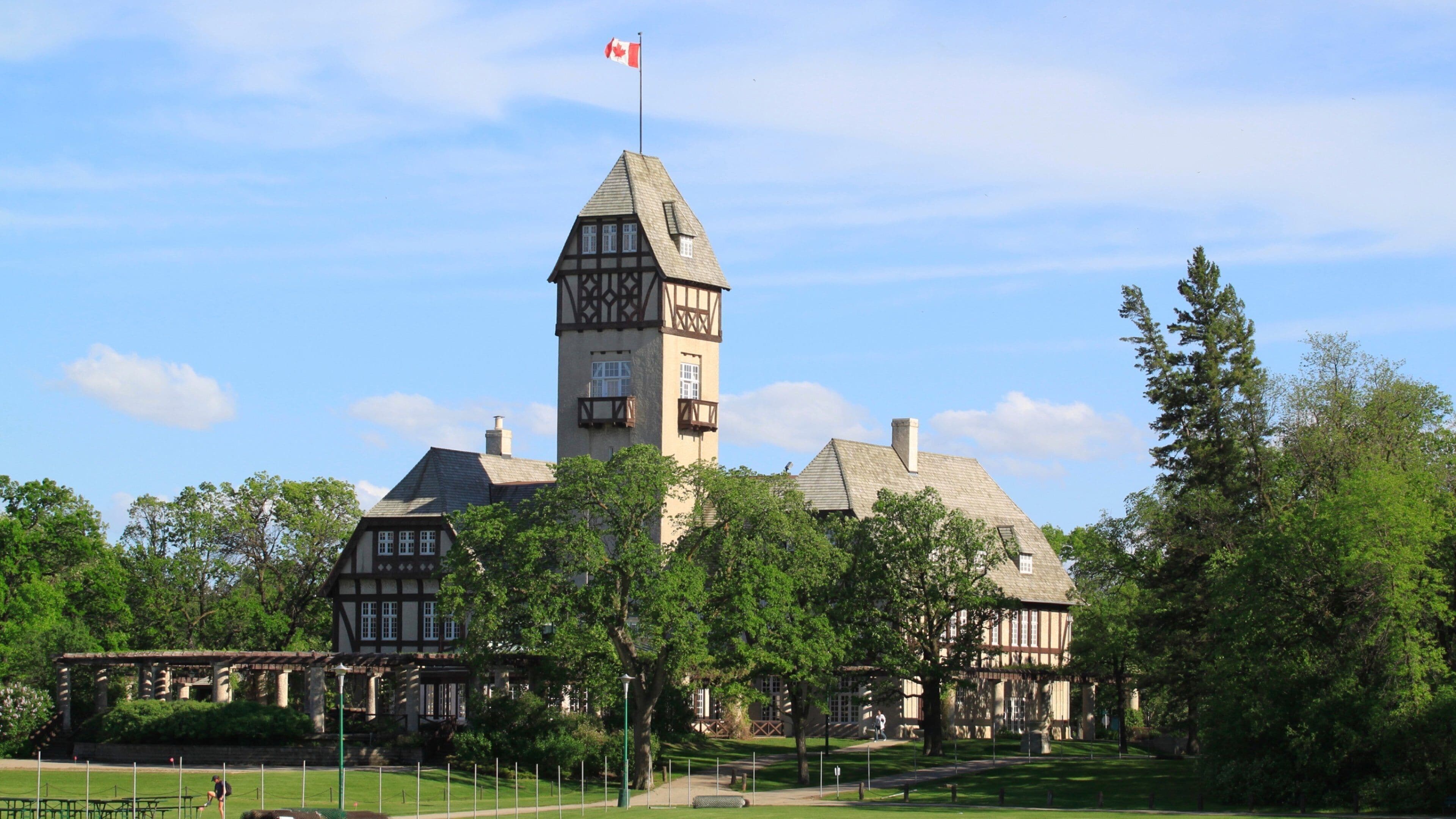 Winnipeg featuring a garden