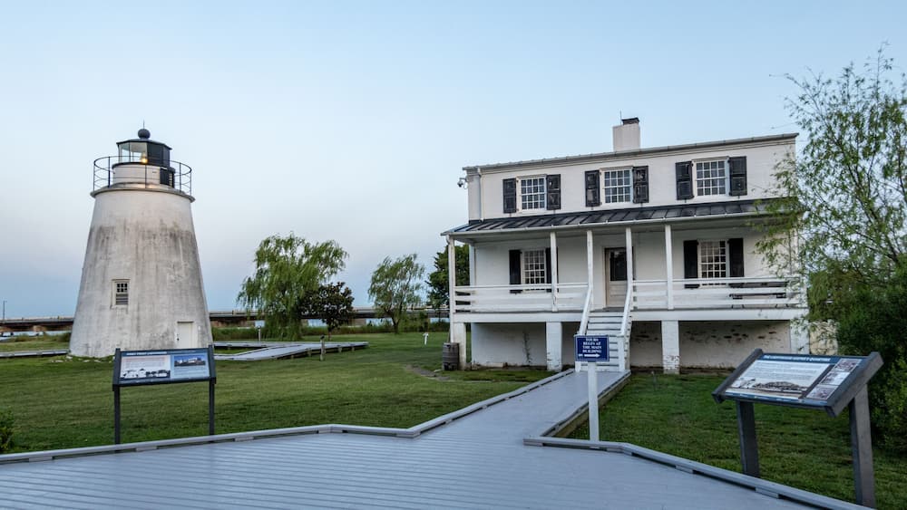 Piney Point, Maryland, USA The Piney Point Lighthouse in southern Maryland.