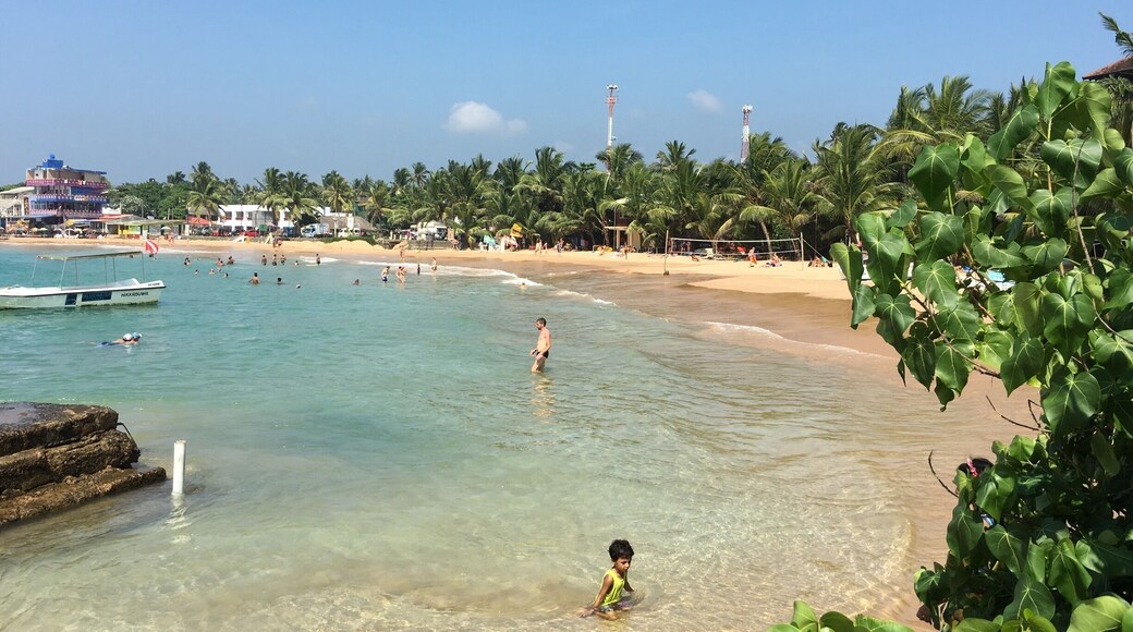 Hikka beach close to Cinnamon