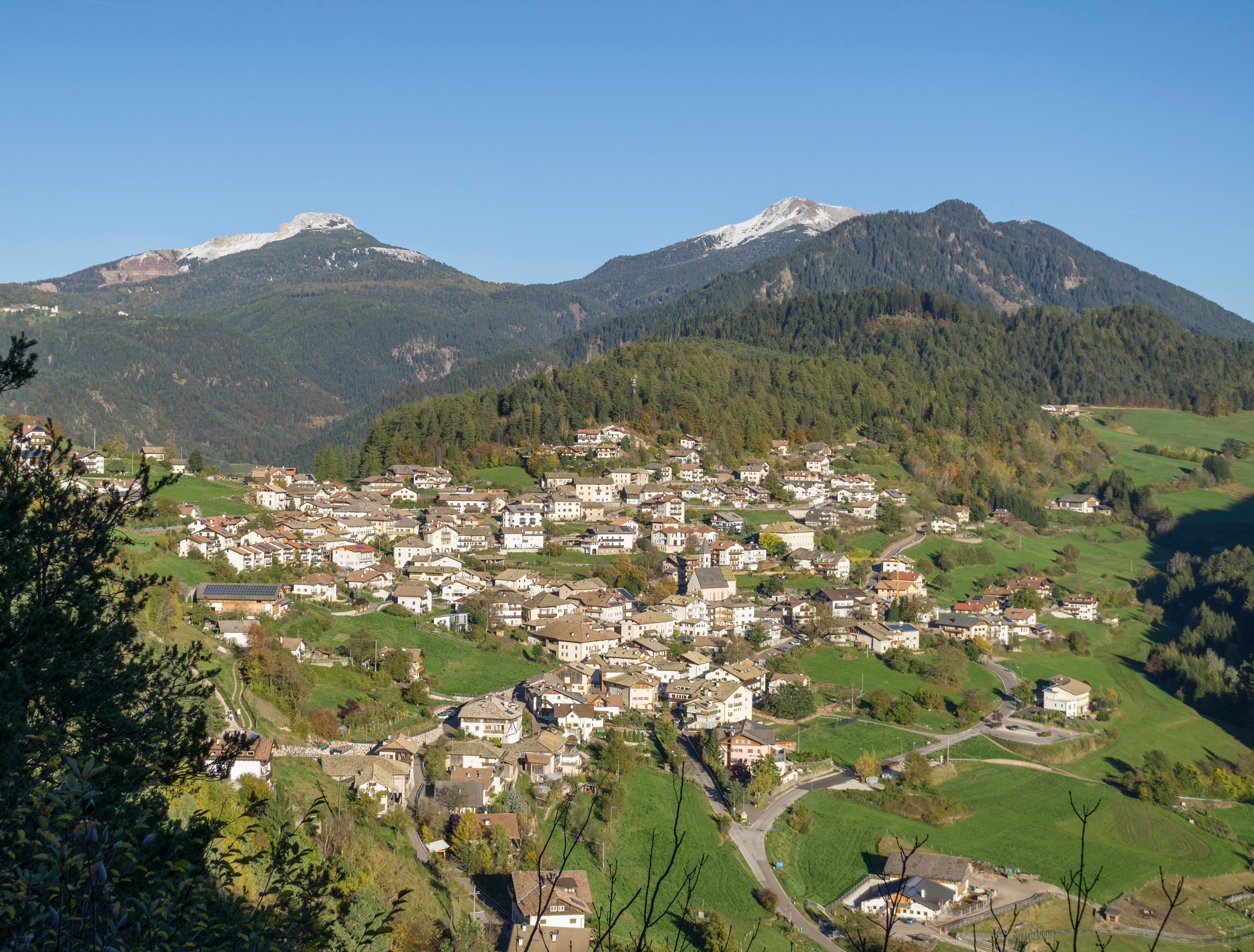 View to the village, Truden, Trodena, Trentino-Alto Adige Province of South Tyrol, Italy, Europe