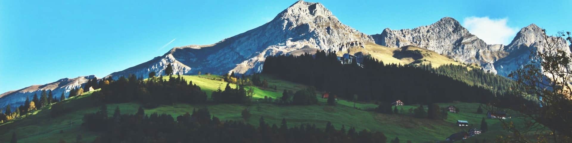 - Natural Wonder -
I captured this beautiful mountain on my way to Mt. Titlis from Lucerne.
Switzerland is simply beautiful!