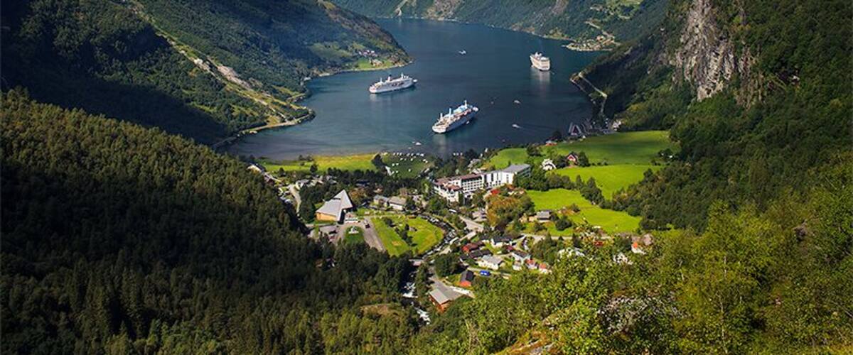 The Geirangerfjord. #alwayswanderlust #green