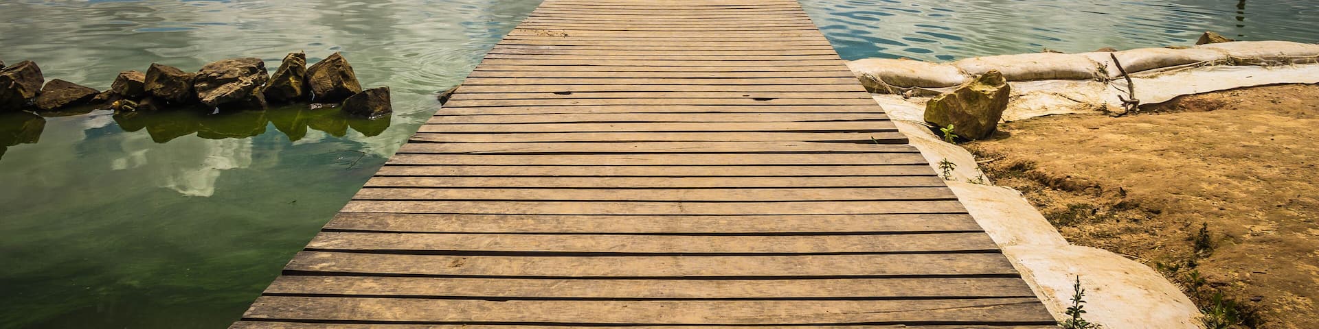 Muelle de la Laguna Azul, Distrito Sauce, Tarapoto, San Martín - Perú