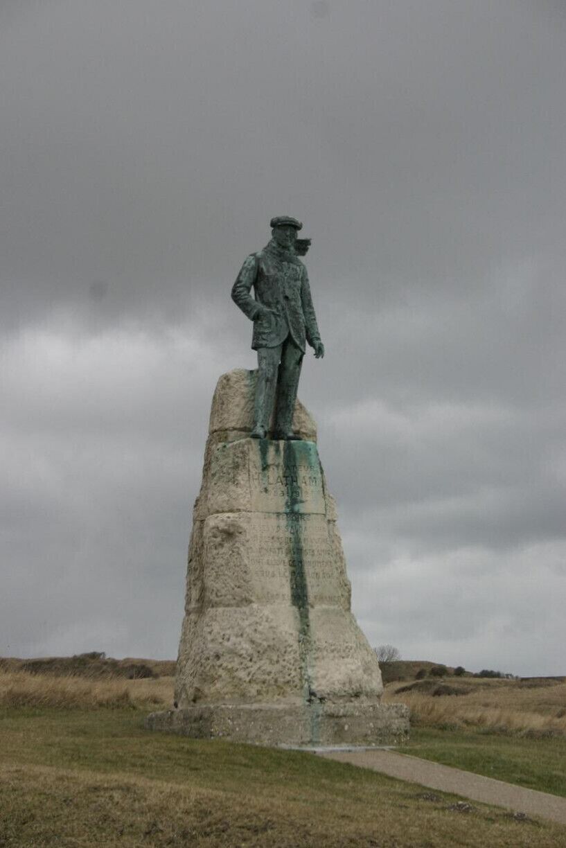 The monument to Anglo-French pioneer aviator Hubert Latham.

The first man to land a plane on water when he ditched in the Channel.
