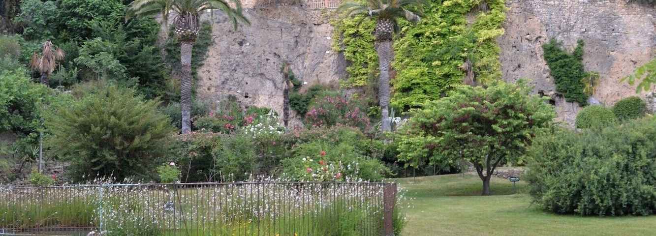 Nice park with a troglodyte castle