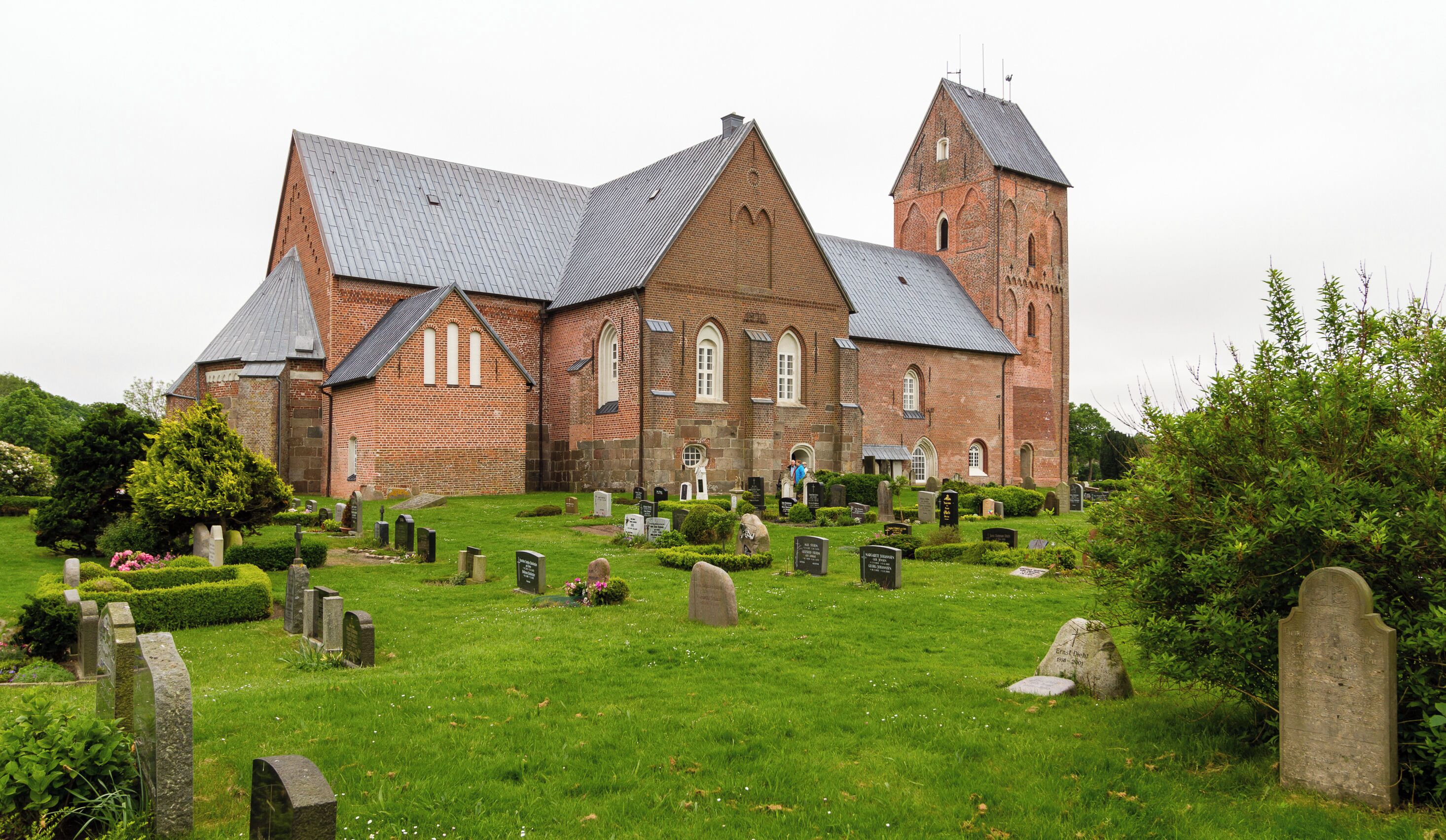 This is a photograph of an architectural monument. It is on the list of cultural monuments of Nieblum, no. 19366