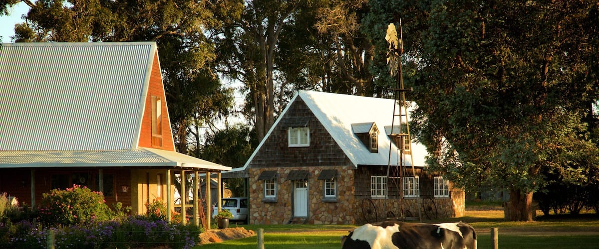 Cowaramup Hotel Guide