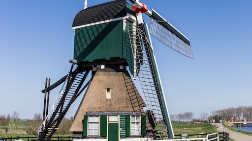 Dutch windmill de Bonk