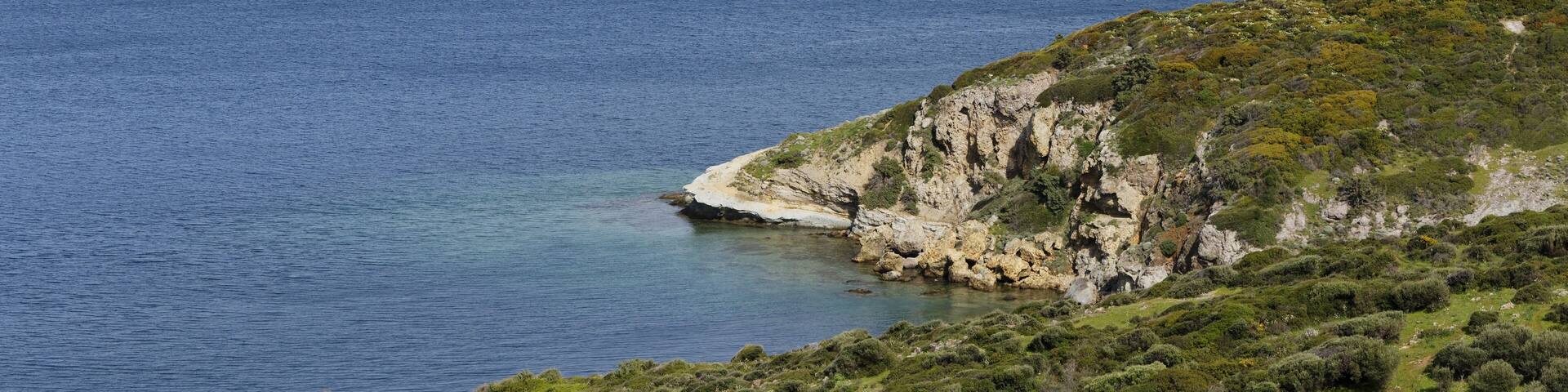 Coastline between Foca and Yenifoca