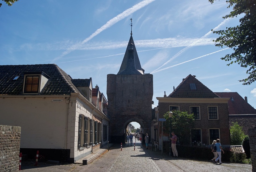 Vischpoort Elburg
#architecture