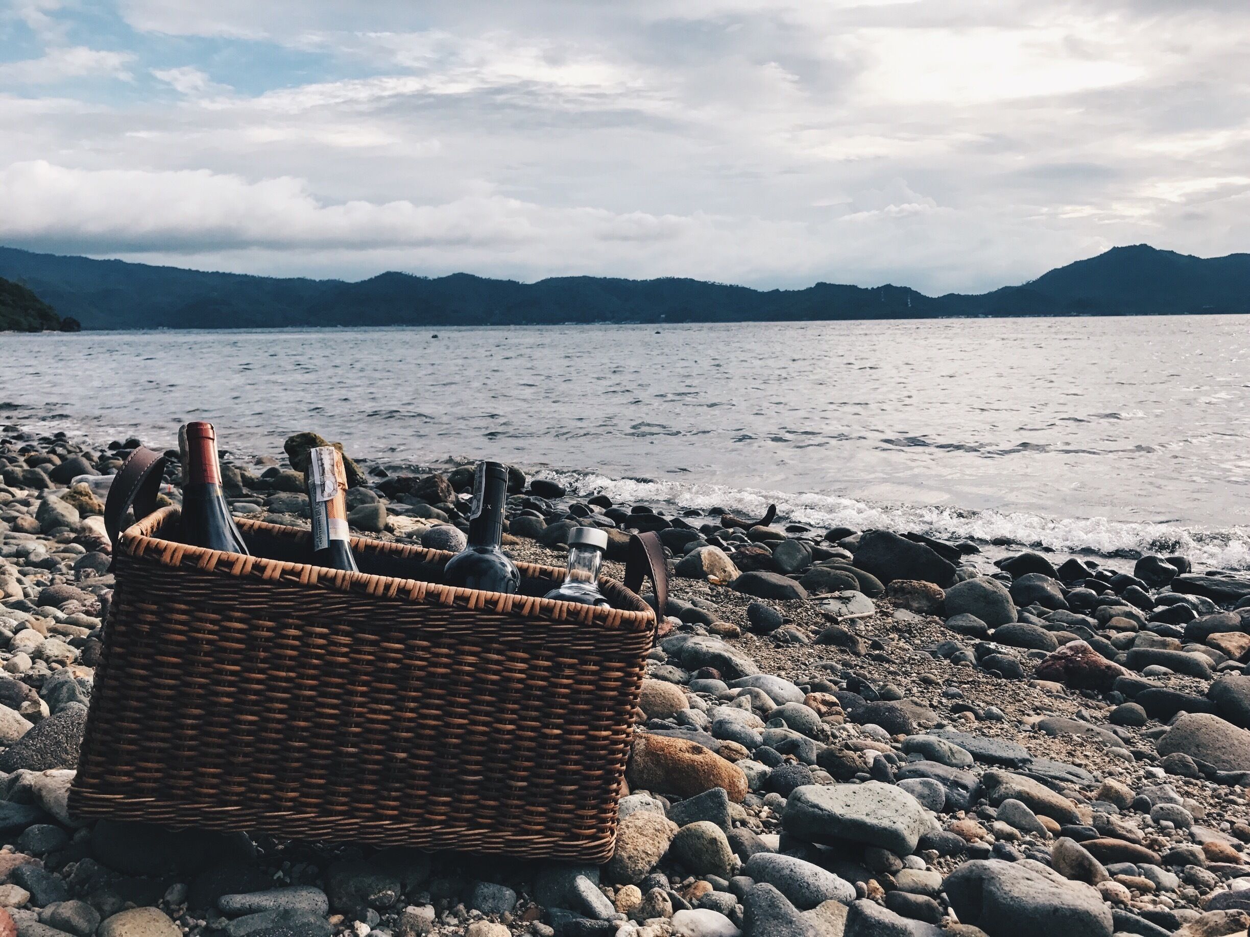 Planet Dive is a diving haven. The location and vibe were heavenly. The place had amazing rooms and areas to chill and relax. This is definitely a top diving spot in Batangas.