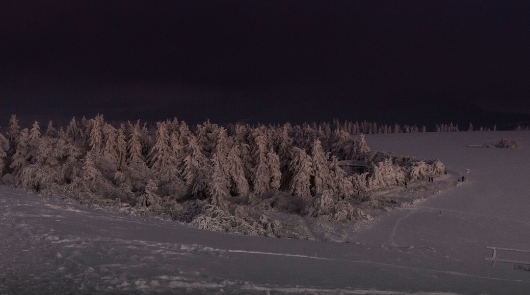 Sonnenuntergang auf dem höchsten Berg in der Rhön, die Wasserkuppe 2