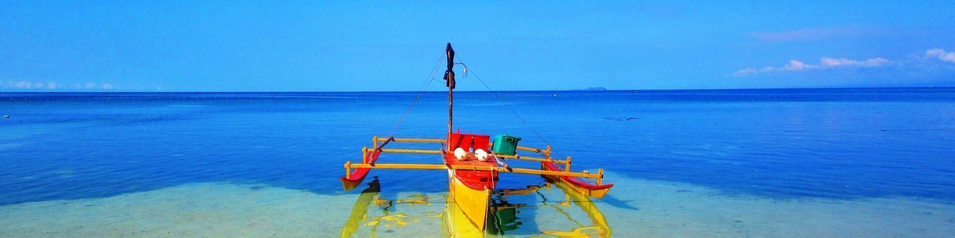 The bright #blue sky merges with the #blue sea at Paliton Beach in Siquijor Island, Philippines.
