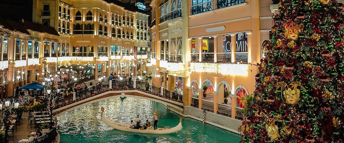 The mall’s grand canal offers mall guests an Italian experience with  gondola ride tours by singing gondoliers.
The mall also has replicas of St. Mark’s Campanile in Piazza San Marco, the Rialto Bridge, which is inspired by the famous bridge in Venice and the Ponte de Amore bridge, where mall guests can participate at the mall’s love locks installation.