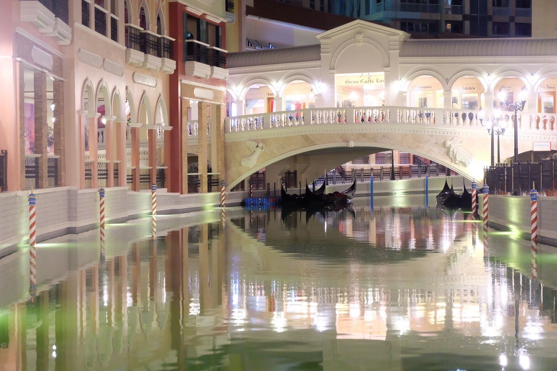 Venice Piazza, Mckinley Hill, Taguig PH