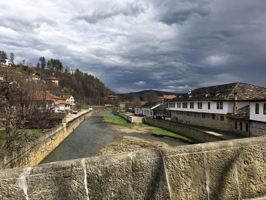 #LifeAtExpedia Awesome town with a pedestrianized main road full of hand craft ateliers, souvenir shops, little caffes and plenty of old school treats #Tryavna
