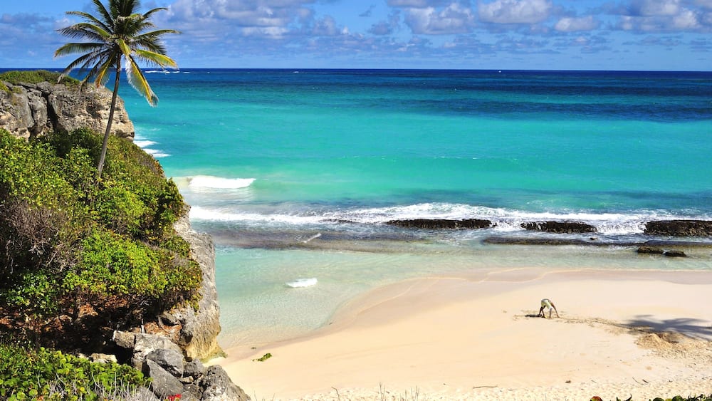 LONG BAY, Barbados