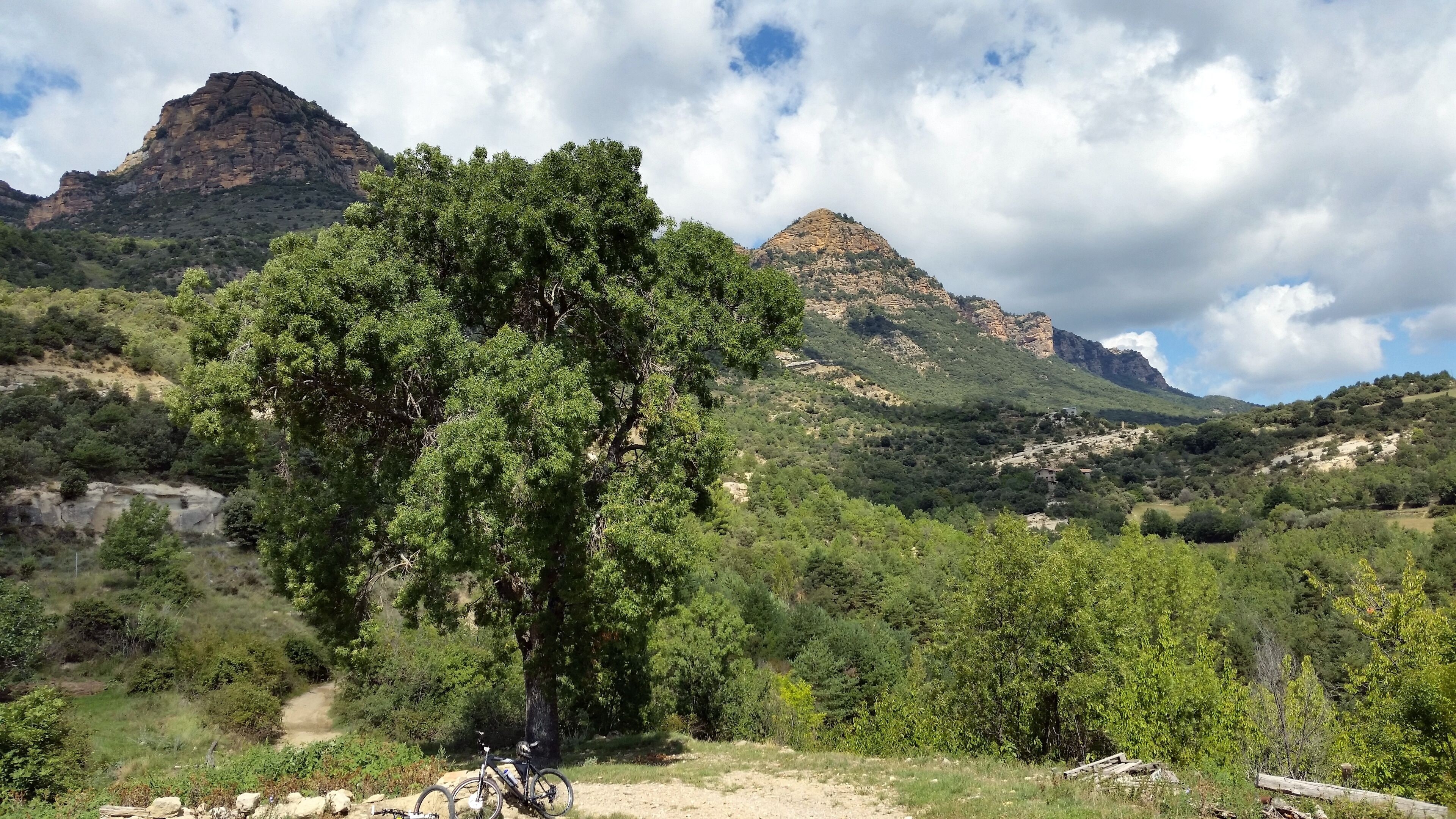 Morrons de Güel mountains
