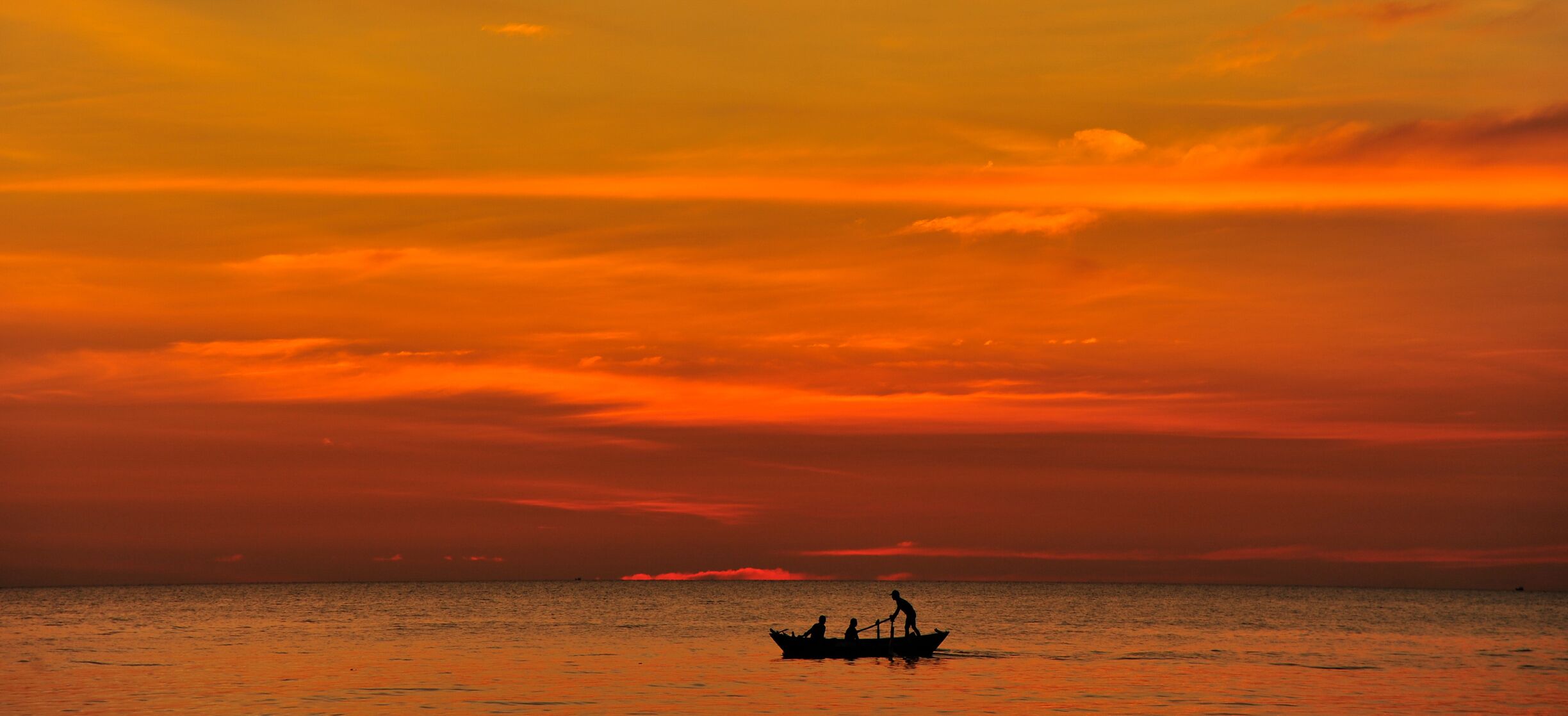 Waiting for the sunset and i got lucky with the boat.i thinking have a new favorite. #beach bound  sweepstakes 