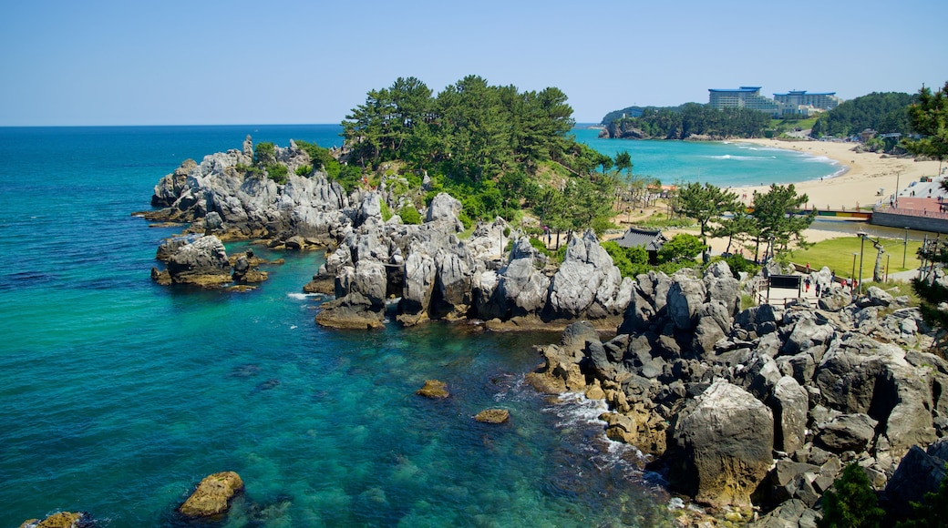 Chuam Stone Forest and Beach
