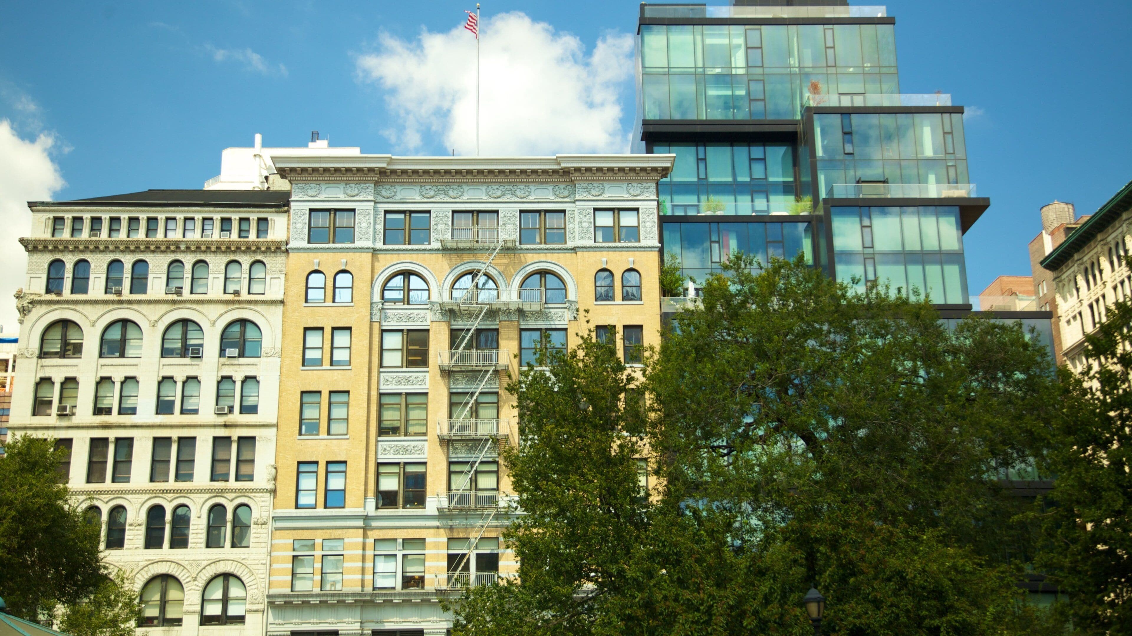Union Square que incluye una ciudad y una plaza