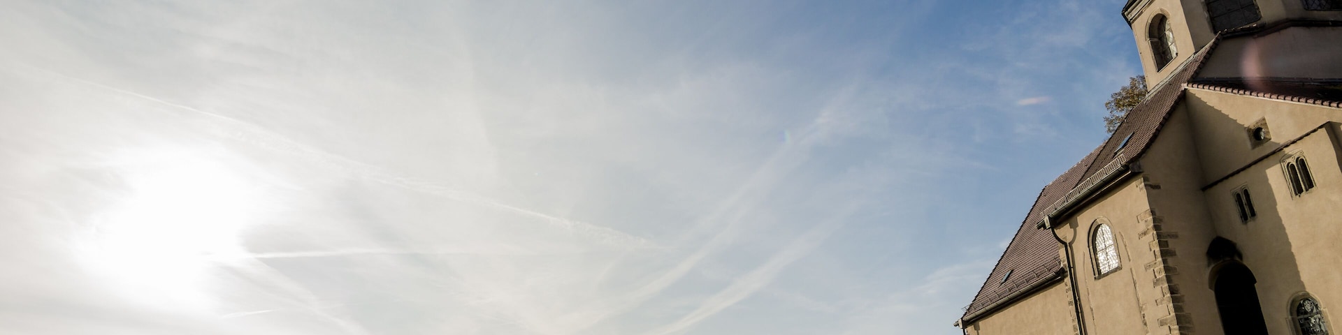 St.Peter Kirche mit Nebel