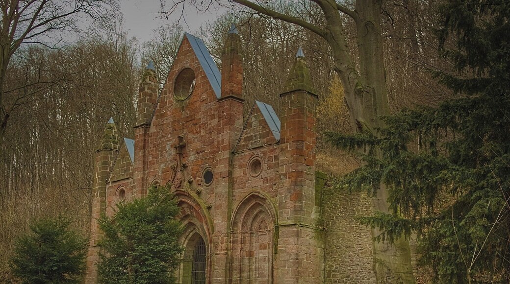 The tomb of the counts of Asseburg-Falkenstein near Meisdorf. Part of the "Harzer Wandernadel"-hiking adventure.