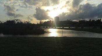 Originally a Golf Course, Waters Edge is a Hotel that has a sprawling lawn to host any type of outdoor event.
The hotel also has an Italian and Japanese Restaurant, a drive-thru Bakery and a Bar to chill out.
#WatersEdge #Battaramulla #SriLanka #DineOut #WaterFront