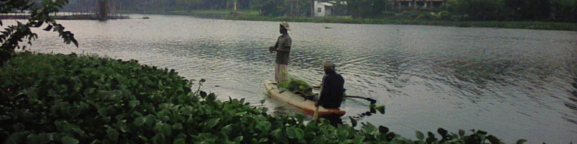 Fishermen at Bolgoda river, Moratuwa, Sri Lanka.