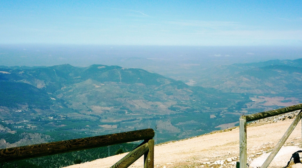 Blick vom Yelmo nach Osten. See more about in a related article (DE) of my travelblog.
