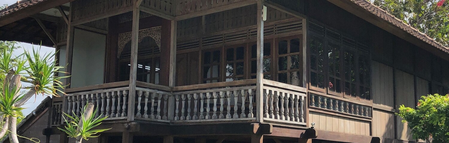 Our accommodation in Bali ; nice one bedroom villa at inexpensive price. A good place to stay to explore Bali